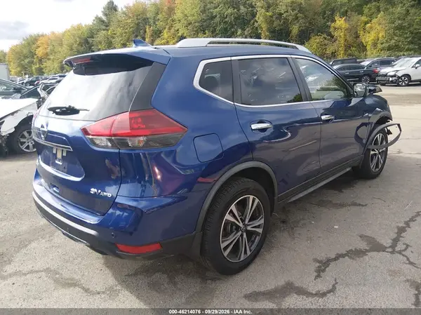 JN8AT2MV3KW377570 — 2019 Nissan Rogue, фото 4 с аукциона IAAI, Передняя часть