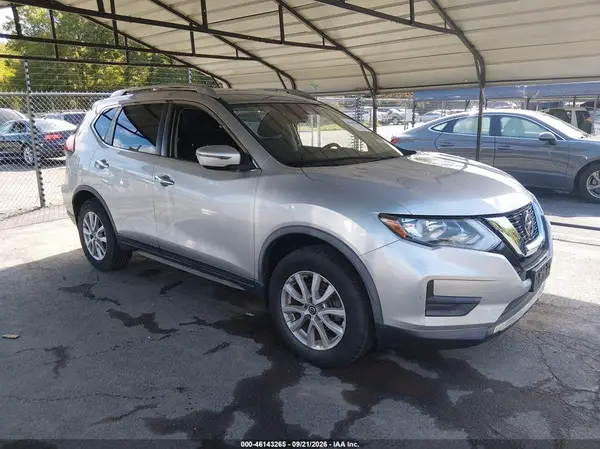 JN8AT2MV0LW113689 — 2020 Nissan Rogue, Пресная вода (Fresh Water), фото до ремонта