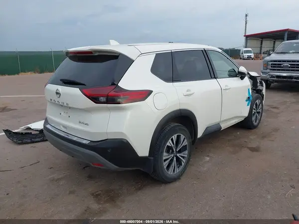 JN8AT3BB1MW235039 — 2021 Nissan Rogue, фото 4 с аукциона IAAI 13.10.2026, Передняя часть