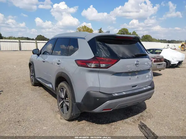 JN8AT3CA6MW026563 — 2021 Nissan Rogue, фото 3 с аукциона IAAI 14.10.2026, Передняя часть
