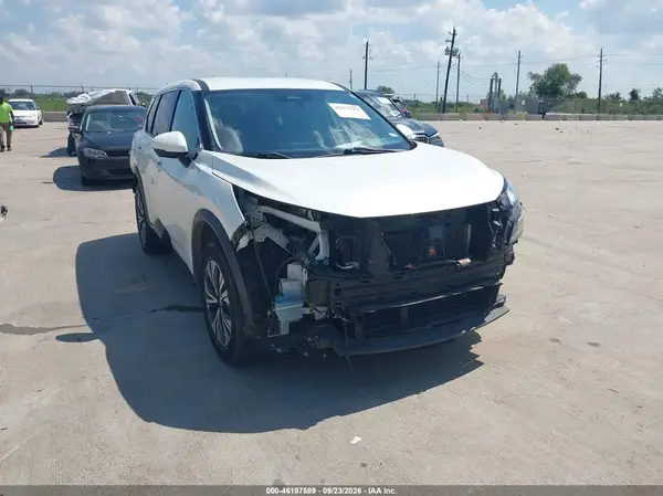 5N1AT3BA3MC733355 — 2021 Nissan Rogue, Передняя часть (Front End), фото до ремонта