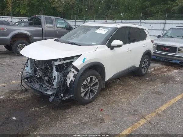 JN8AT3BB1MW229595 — 2021 Nissan Rogue, фото 2 с аукциона IAAI, Передняя часть