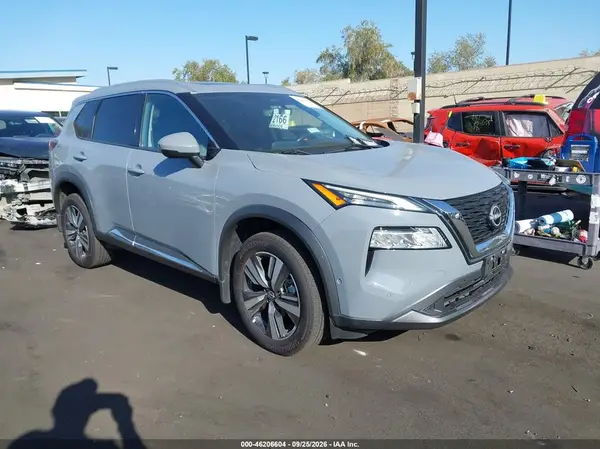 5N1BT3CA2NC707608 — 2022 Nissan Rogue, Повреждения снизу (Undercarriage), фото до ремонта