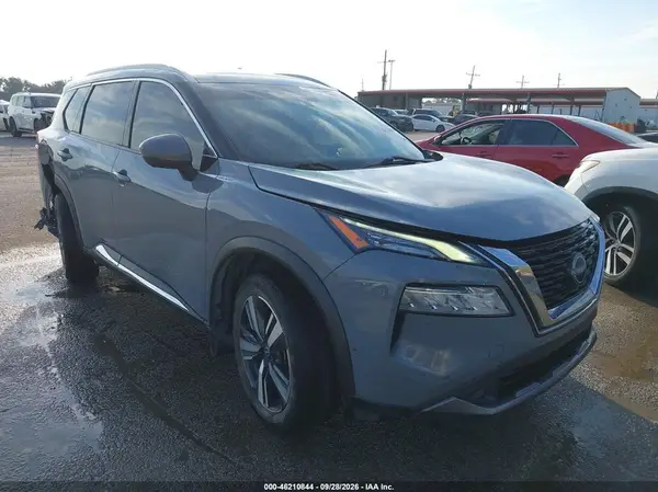 5N1BT3CA4NC702278 — 2022 Nissan Rogue, Задняя часть (Rear), фото до ремонта