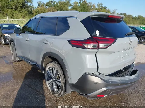 5N1BT3CA4NC702278 — 2022 Nissan Rogue, фото 3 с аукциона IAAI, Задняя часть
