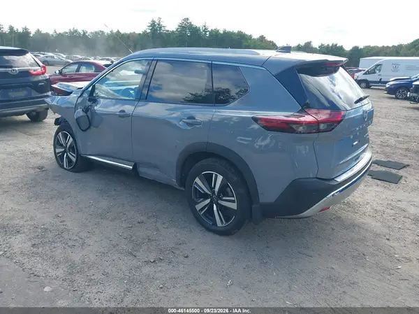 JN8BT3DD6PW317629 — 2023 Nissan Rogue, фото 3 с аукциона IAAI, Передняя часть