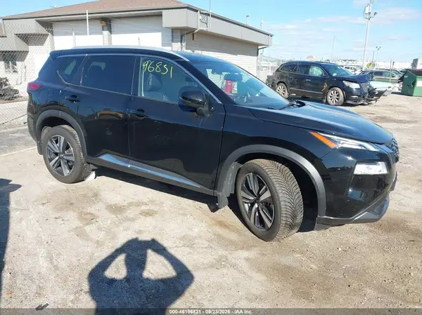 JN8BT3CB0PW486111 — 2023 Nissan Rogue, Передняя часть слева (Left Front), фото до ремонта
