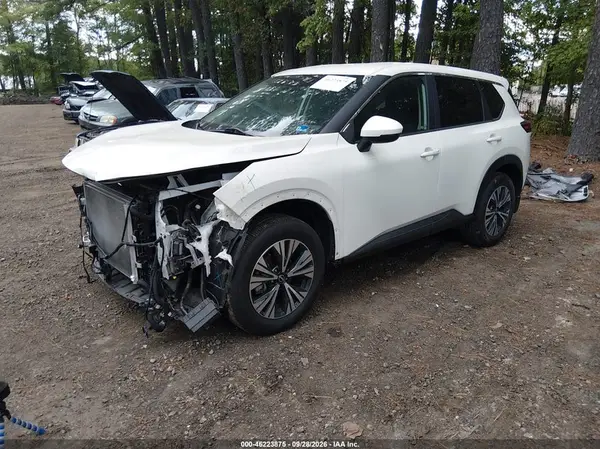 5N1BT3BA6PC687240 — 2023 Nissan Rogue, фото 2 с аукциона IAAI, Передняя часть