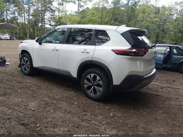 5N1BT3BA6PC687240 — 2023 Nissan Rogue, фото 3 с аукциона IAAI, Передняя часть