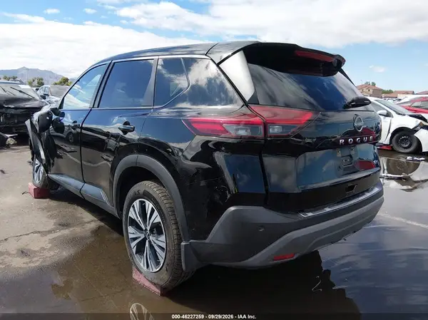 JN8BT3BA8PW410287 — 2023 Nissan Rogue, фото 3 с аукциона IAAI, Передняя часть слева