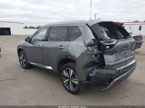 JN8BT3CB7PW464445 — 2023 Nissan Rogue, фото 3 с аукциона IAAI, Задняя часть слева