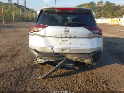 5N1BT3BB3PC823803 — 2023 Nissan Rogue, Сзади, фото до ремонта