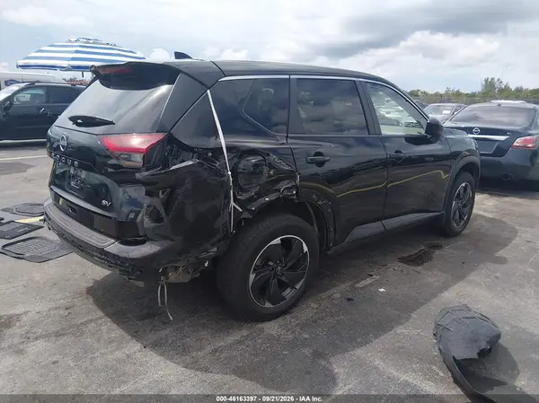 JN8BT3BA3RW361356 — 2024 Nissan Rogue, фото 4 с аукциона IAAI 14.10.2026, Правый бок