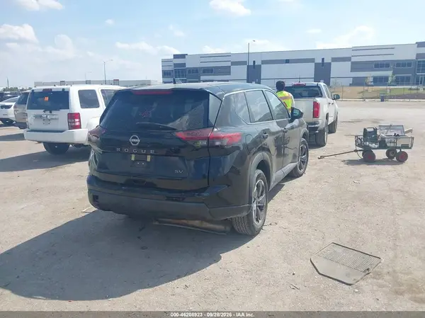 5N1BT3BA0RC691352 — 2024 Nissan Rogue, фото 4 с аукциона IAAI, Передняя часть справа