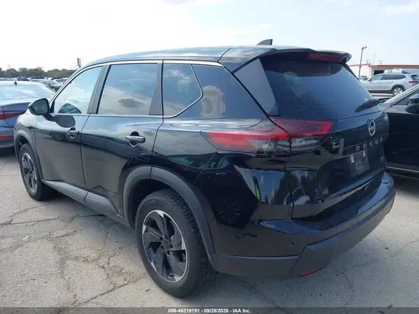 5N1BT3BA4RC718701 — 2024 Nissan Rogue, фото 3 с аукциона IAAI 10.10.2026, Повреждение двигателя
