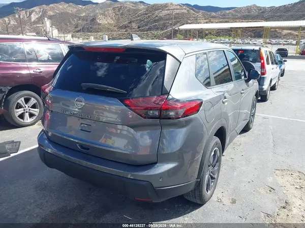 5N1BT3BA7SC833444 — 2025 Nissan Rogue, фото 4 с аукциона IAAI, Передняя часть