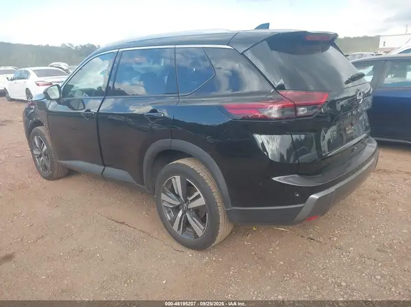 5N1BT3CA8TC784982 — 2026 Nissan Rogue, фото 3 с аукциона IAAI 30.09.2026, Передняя часть слева