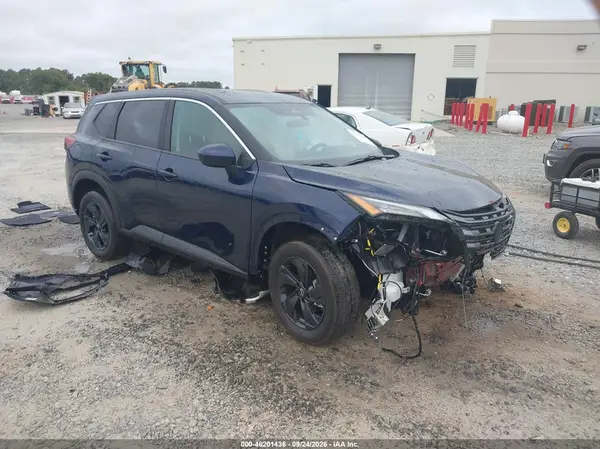 5N1BT3BA3TC875501 — 2026 Nissan Rogue, Передняя часть (Front End), фото до ремонта