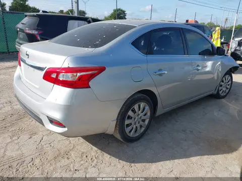 2017 Nissan SENTRA S VIN 3N1AB7APXHY406391 фото 4