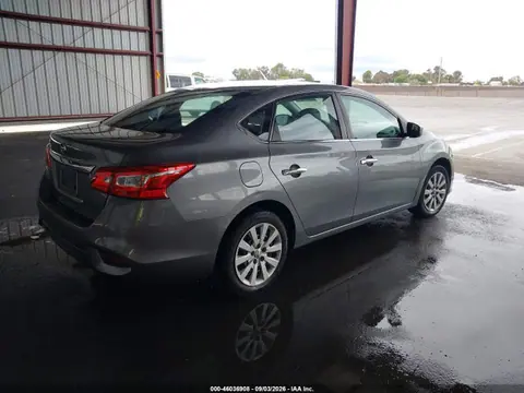 2017 Nissan SENTRA S VIN 3N1AB7AP3HY310067 фото 4