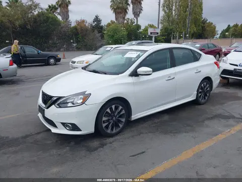 2017 Nissan Sentra Sr Turbo VIN 3N1CB7AP4HY350280 фото 2