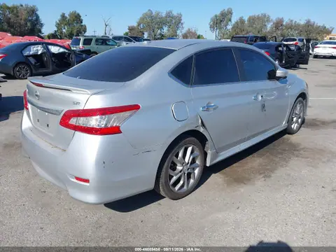 2015 Nissan SENTRA SR VIN 3N1AB7AP2FY226447 фото 4
