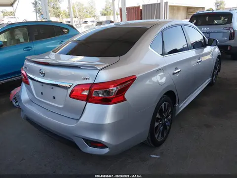2016 Nissan SENTRA SR VIN 3N1AB7AP5GY263994 фото 4