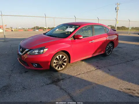 2019 Nissan SENTRA SR VIN 3N1AB7AP5KY286961 фото 2