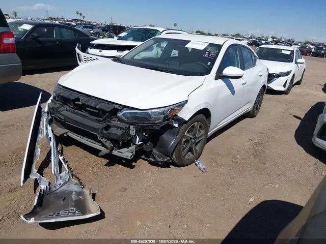 3N1AB8CV7SY374928 — 2025 Nissan Sentra SV, фото 2 с аукциона IAAI 13.10.2026, Передняя часть