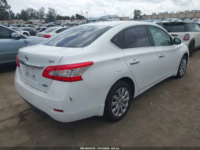 3N1AB7AP5EL611061 — 2014 Nissan Sentra, фото 4 с аукциона IAAI 14.10.2026, Естественный износ