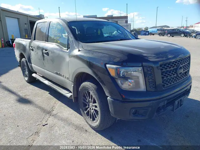 1N6AA1E51KN521890 — 2019 Nissan Titan 5.6 SL Midnight Crew Cab, Повреждения со всех сторон (All Over), фото до ремонта