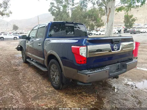 2017 Nissan Titan Platinum Reserve VIN 1N6AA1E68HN526523 фото 3