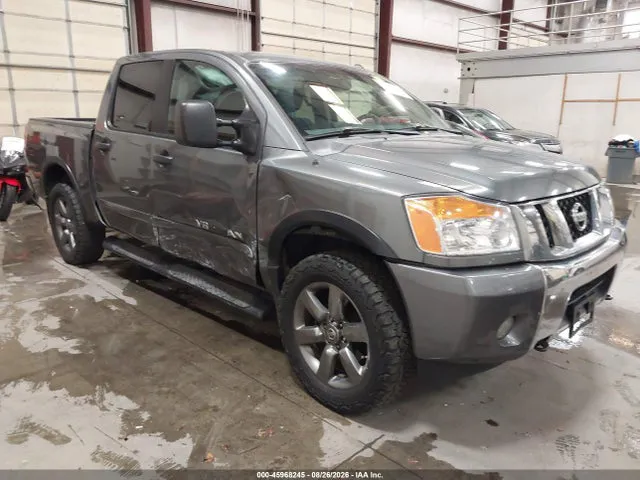 2015 Nissan TITAN SV VIN 1N6AA0EC7FN513632 фото 1