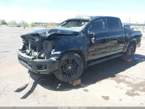 2018 Nissan TITAN SV VIN 1N6AA1E65JN516893 фото 2
