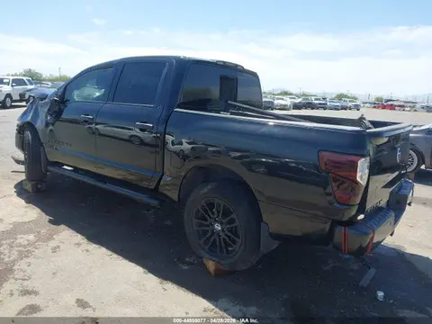 2018 Nissan TITAN SV VIN 1N6AA1E65JN516893 фото 3