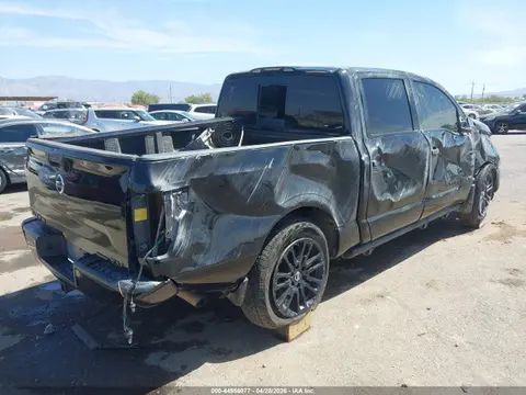 2018 Nissan TITAN SV VIN 1N6AA1E65JN516893 фото 4