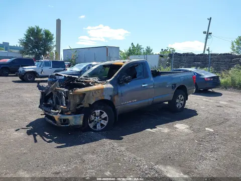 2018 Nissan TITAN SV VIN 1N6AA1R81JN506311 фото 2
