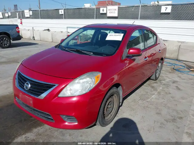 3N1CN7AP7EK462237 — 2014 Nissan Versa 1.6 S/1.6 S+/1.6 SL/1.6 SV, фото 2 с аукциона IAAI 30.09.2026, Естественный износ
