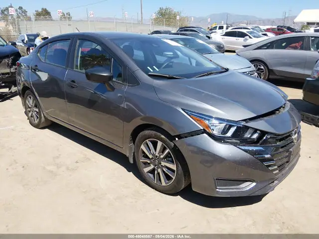 3N1CN8DV5PL825549 — 2023 Nissan Versa 1.6 S Xtronic Cvt, Передняя часть слева (Left Front), фото до ремонта