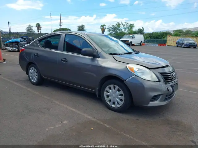 3N1CN7AP3EL814448 — 2014 Nissan Versa 1.6 S, Передняя часть (Front End), фото до ремонта
