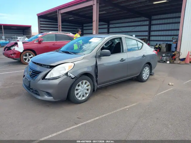 3N1CN7AP3EL814448 — 2014 Nissan Versa 1.6 S, фото 2 с аукциона IAAI 13.10.2026, Передняя часть