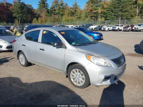 3N1CN7AP2EL858196 — 2014 Nissan Versa 1.6 S, Естественный износ (Normal Wear & Tear), фото до ремонта