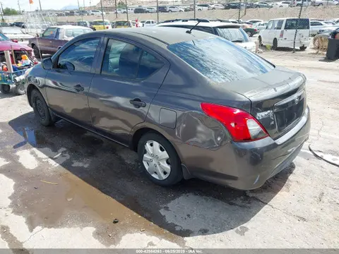 2015 Nissan Versa 1.6 S VIN 3N1CN7AP9FL906911 фото 3