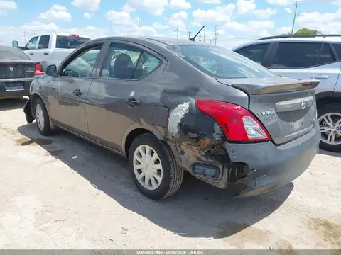 2015 Nissan Versa 1.6 S+ VIN 3N1CN7AP0FL958041 фото 3