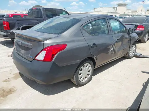 2015 Nissan Versa 1.6 S+ VIN 3N1CN7AP0FL958041 фото 4