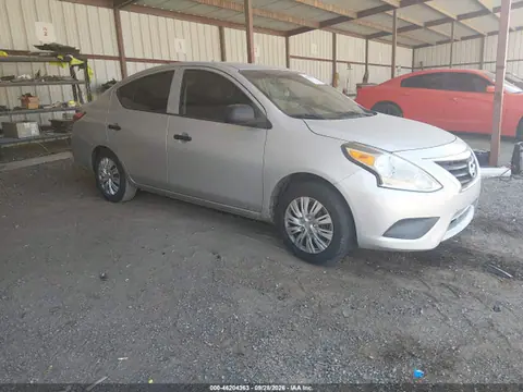 3N1CN7AP4FL942277 — 2015 Nissan Versa 1.6 S, Естественный износ (Normal Wear & Tear), фото до ремонта