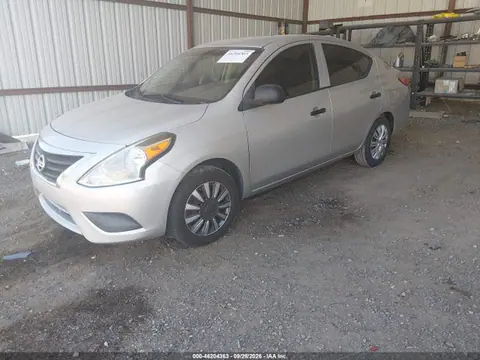 2015 Nissan Versa 1.6 S VIN 3N1CN7AP4FL942277 фото 2