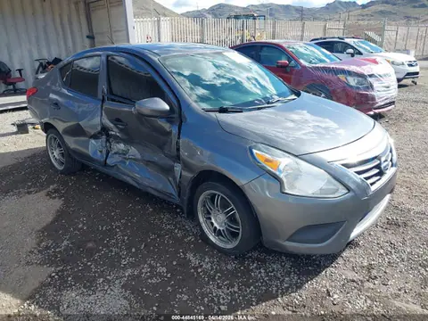 3N1CN7AP4HL848550 — 2017 Nissan Versa 1.6 S, Задняя часть (Rear), фото до ремонта