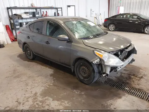 3N1CN7APXHL905589 — 2017 Nissan Versa 1.6 S, Передняя часть (Front End), фото до ремонта
