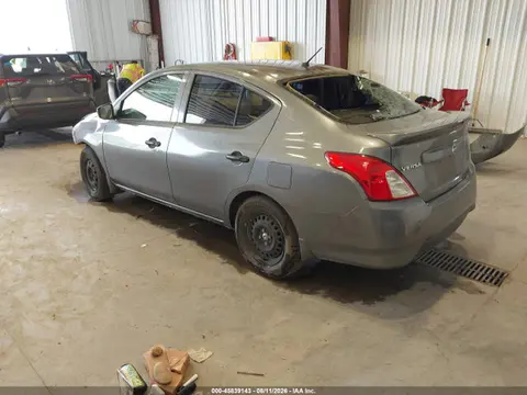 2017 Nissan Versa 1.6 S+ VIN 3N1CN7APXHL905589 фото 3
